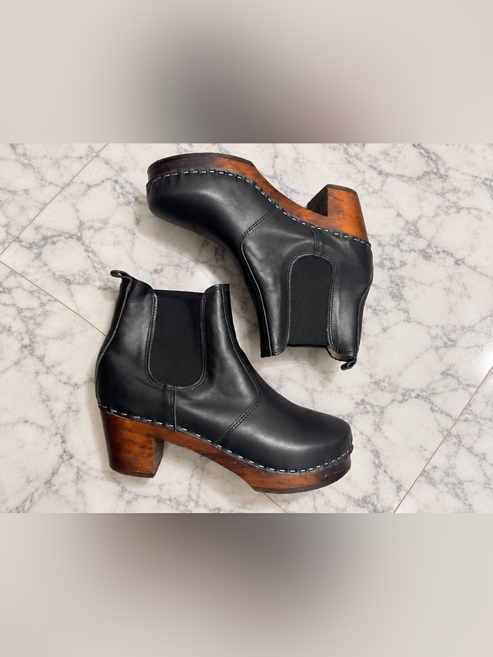 MAGUBA Swedish Leather Wooden Chelsea Boot Clog Booties Size 10 / 40
